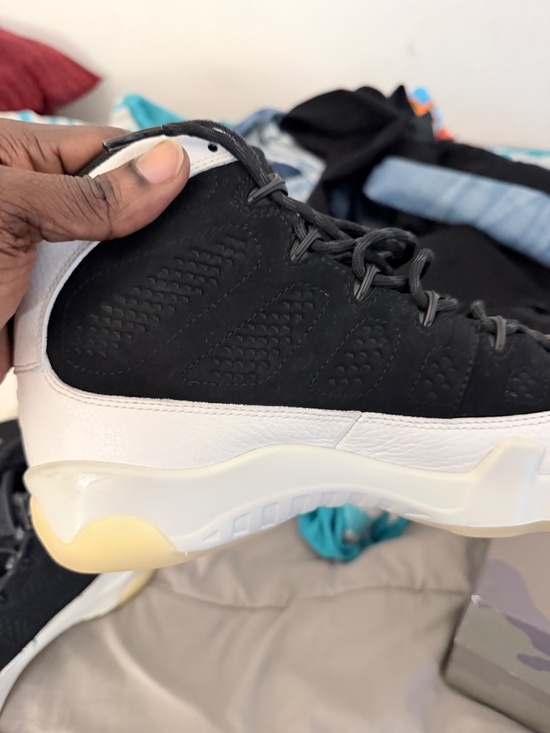 Air Jordan’s main image 7